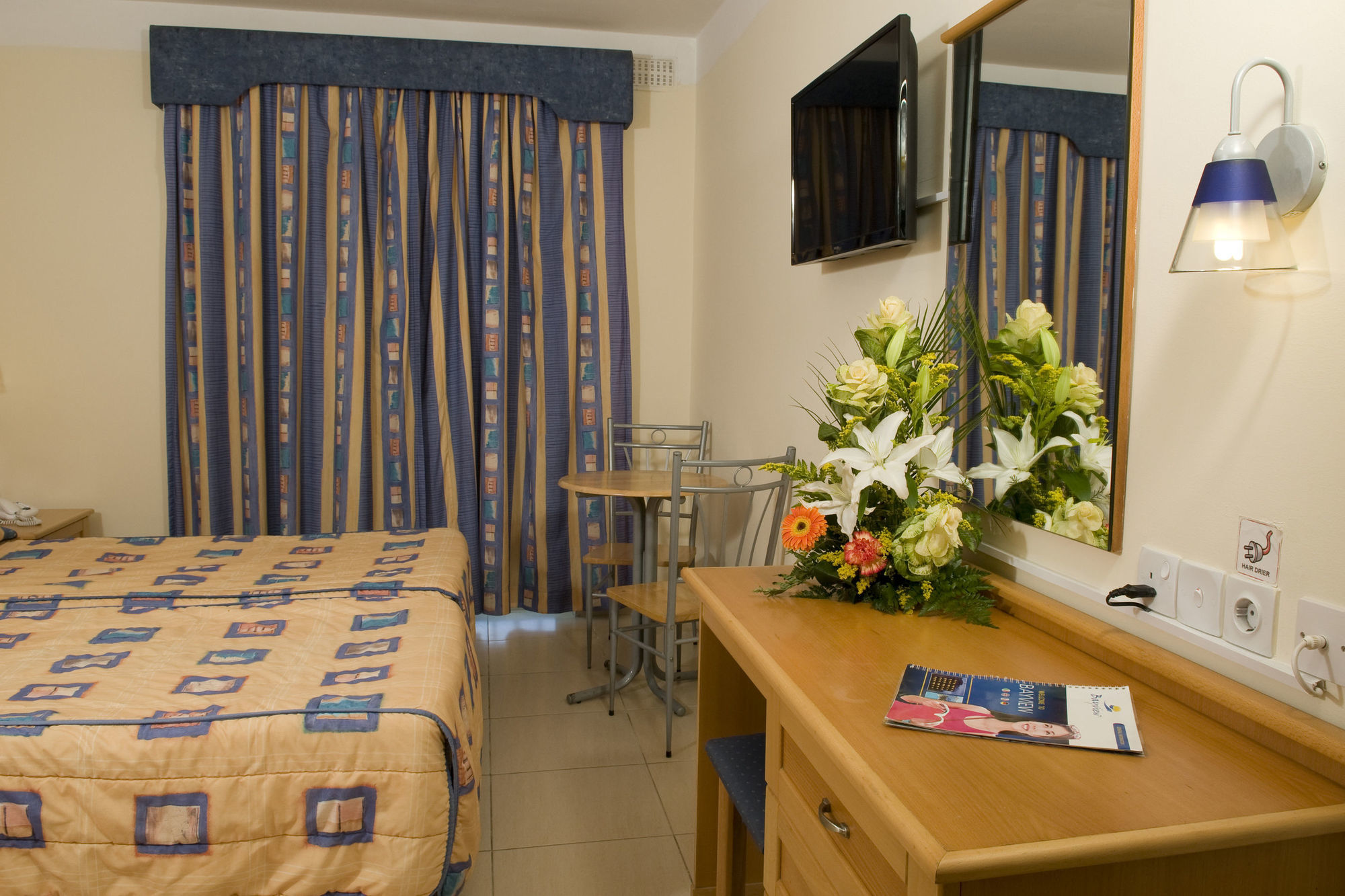 Blubay By St 3*