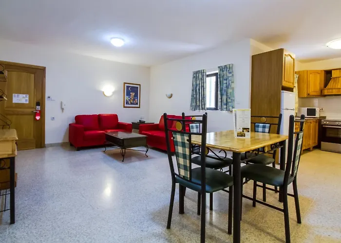 Blubay Apartments By St Hotels