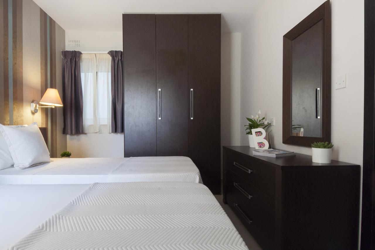 Hotel apartamentowy Blubay By St